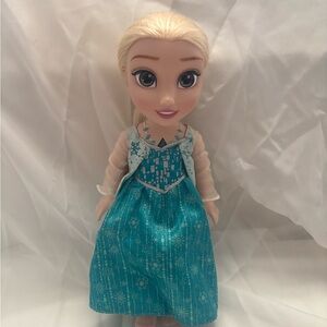 Frozen Sing-A-Long Elsa Doll